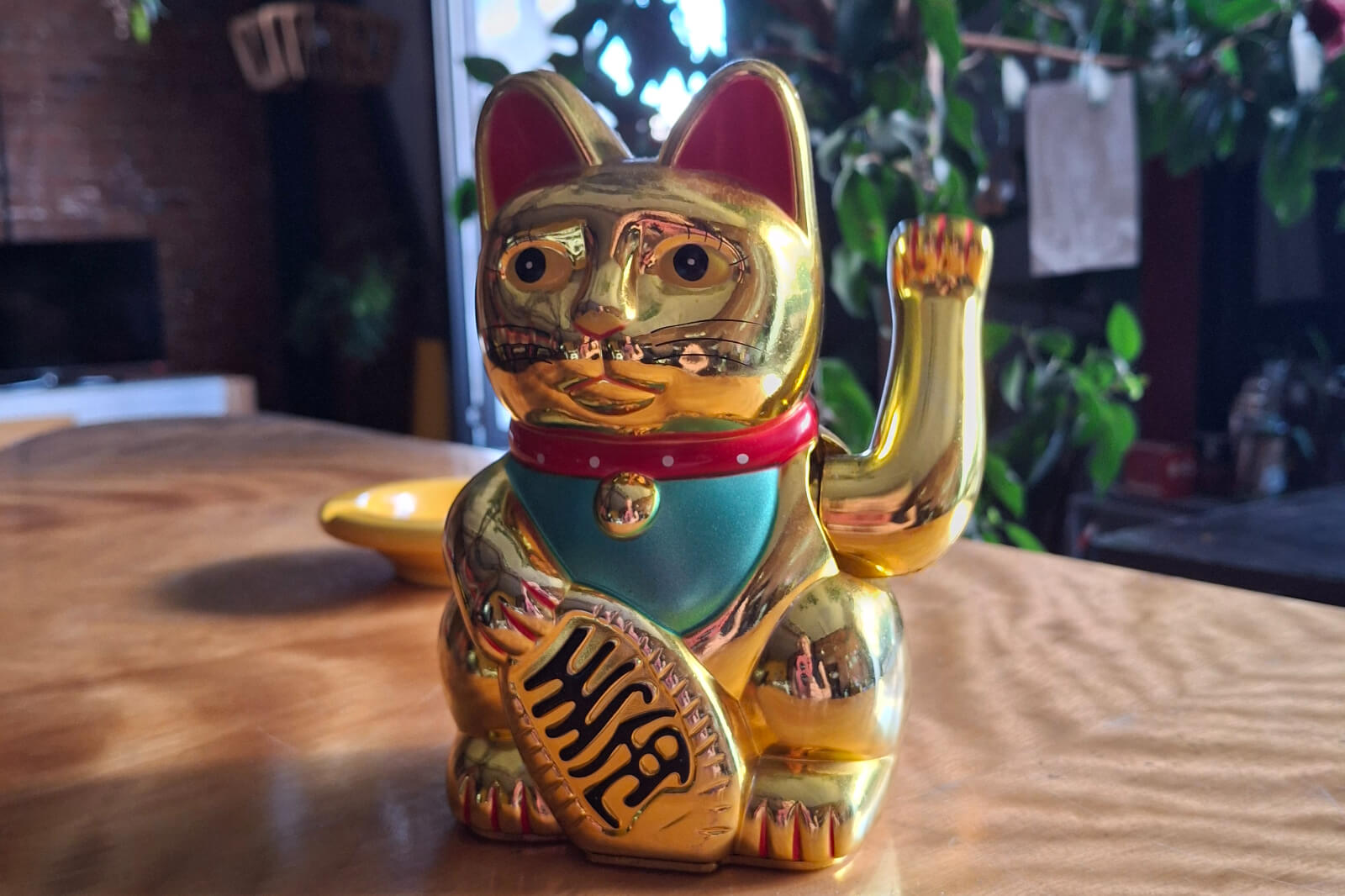 Gold Lucky Cat